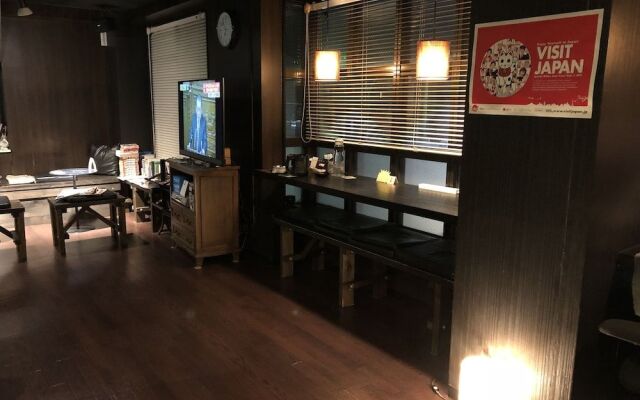 International Guesthouse Azure Narita