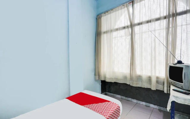 SPOT ON 92072 Restu Ibu Homestay Syariah