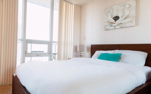 Sarkar Suites - Maple Leaf Square