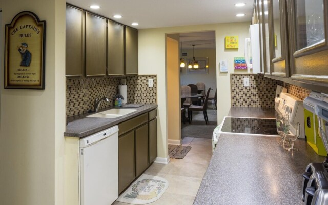 Ocean House Condo 304 - Steele Away