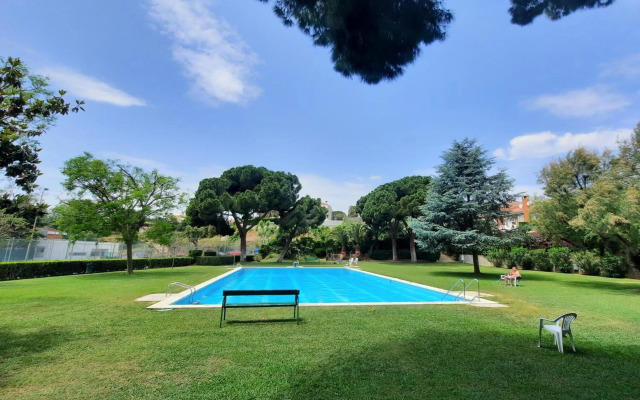 Bright near the beach & Barcelona - Apartment