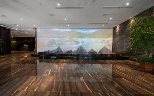 Taizhou Meizhu Hotel (Jiaojiang City Government Avenue Baolongcheng Store)