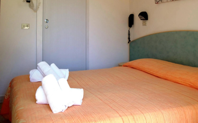 Hotel Lux