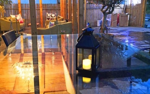 Bajie Youth Hostel National Forest Park