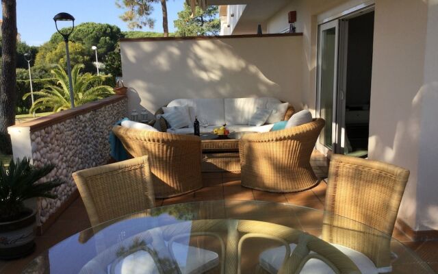 Very Nice Family Apartment, Close To Pool