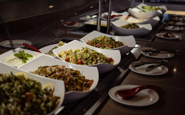 QAWRA Palace Resort & SPA