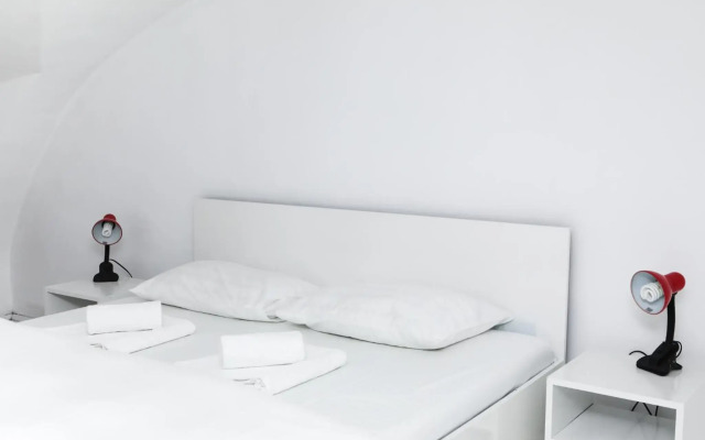 Bethlen Central Studio