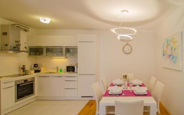 Harmony Apartment