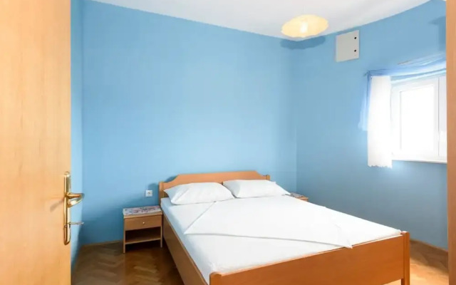 Vese - 100 m From Beach - A3