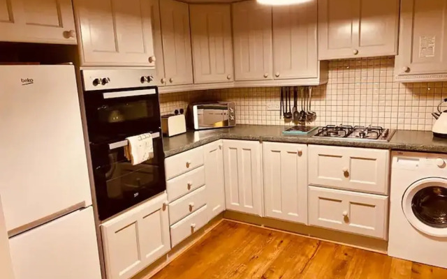 Beautiful 3-bed House in Londonderry