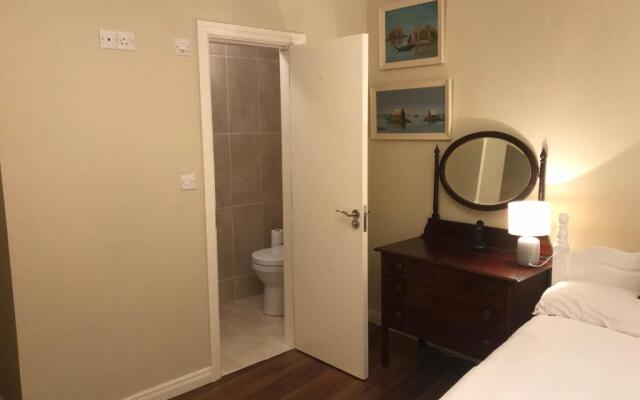 Cottage 360 - Clifden