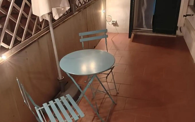 Vista sul carruggio, centro storico di Chiavari