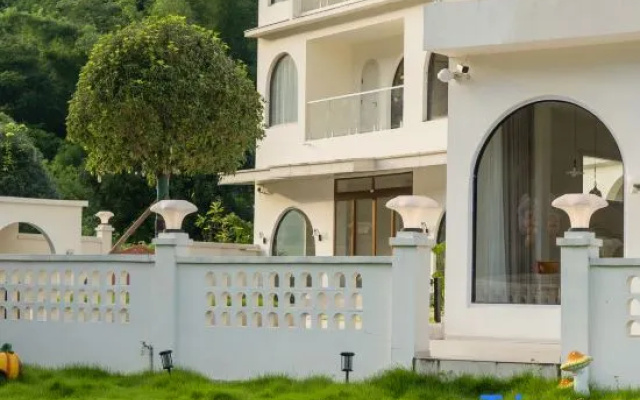 Yunge Homestay (Xiatang Wharf Branch, Yulong River Scenic Area Resort, Yangshuo) – Outside – Guilin