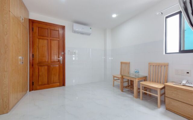 OYO 942 Cuong Hai Apartment