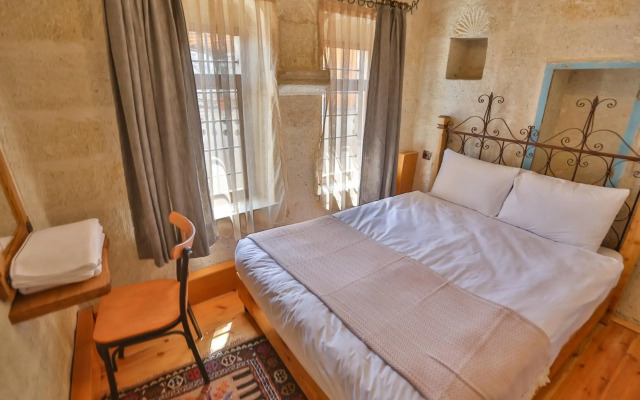 Kookaburra Hotel