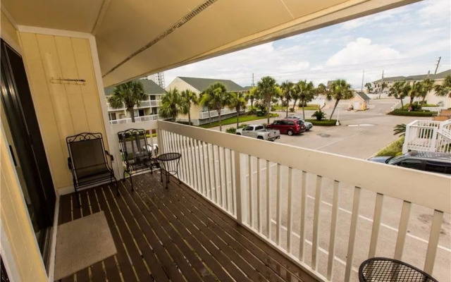 Sandpiper Cove 1129 2 Bedroom Condo by RedAwning