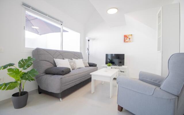 Refurbish Apartm With Terrace Near Anfi