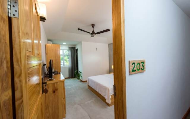 Ohana Maldives Hotel