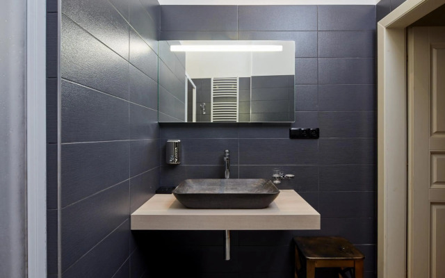 Classy Apartment in Old Town by Prague Days