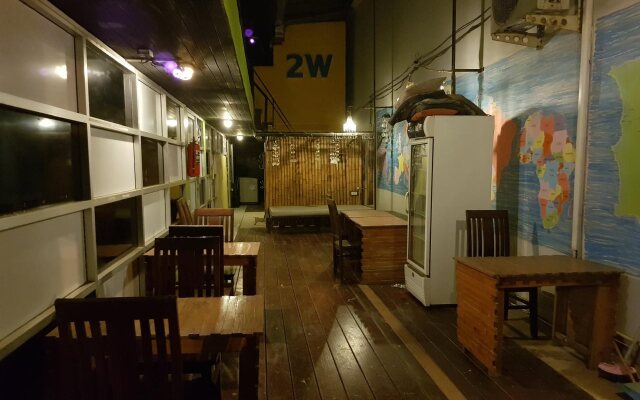 Zone6 Coworking Beach Apartment