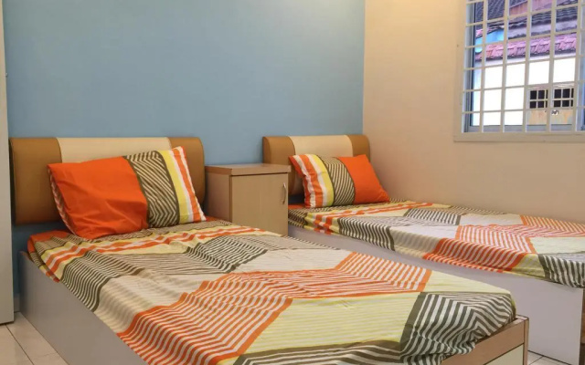 OYO 90210 Jiaxin Homestay Putri Wangsa