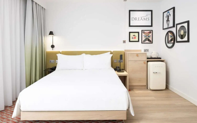 Hampton By Hilton Rochdale