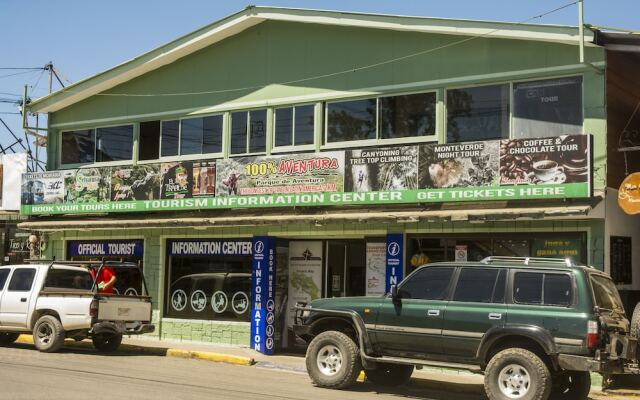 Monteverde Hostel Downtown