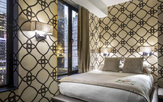 45 Times Square Hotel