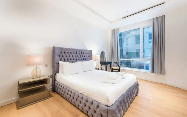 Flat 203 Pico House