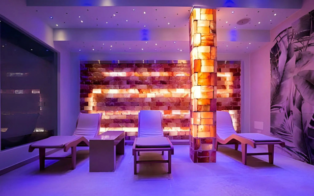 Hotel Center 2