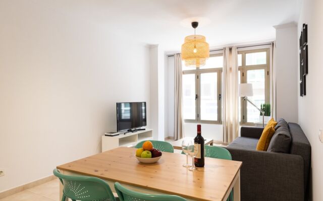 Surf Beach Canteras And Parking And Wifi