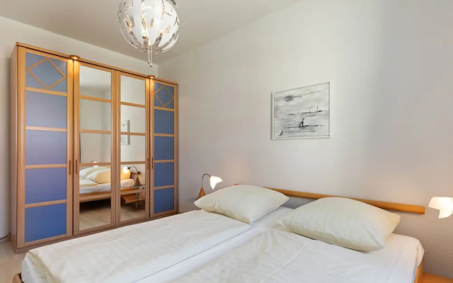 Modern Apartment in Ostseebad Kühlungsborn Near Seabeach