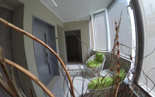 Gina's Studios