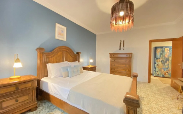 Missafir Flat With Bosphorus View in Kuzguncuk