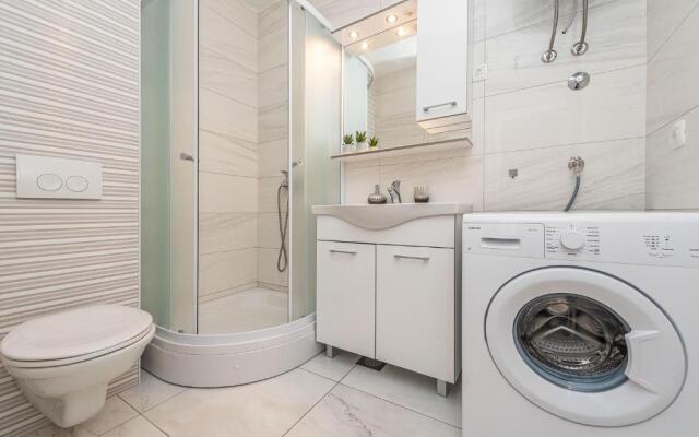 Star 6 modern & centrally ap for 6