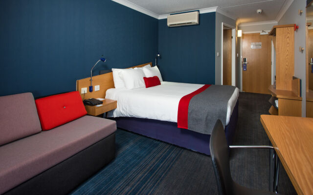 Holiday Inn Express Stoke On Trent, an IHG Hotel