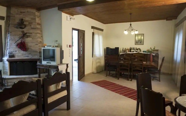 Elia Therissos Maisonettes