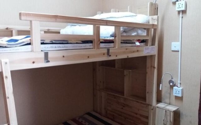 Anzhi · Tinglan Fashion Homestay Youth Hostel (Kunming Old Street)
