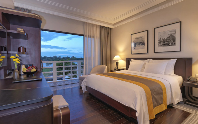 Azerai La Residence Hue