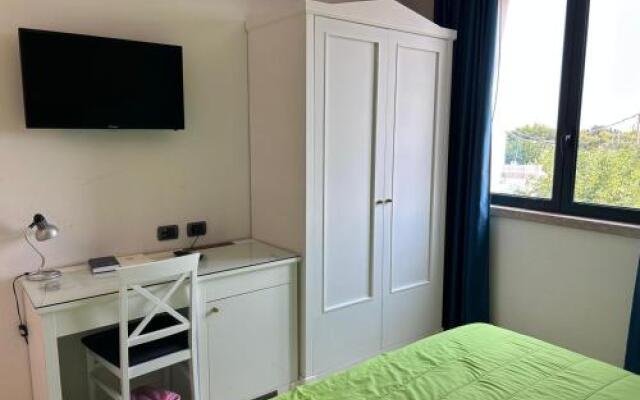 Tuo Hotel