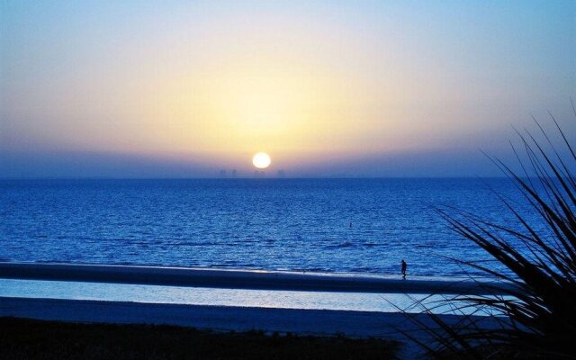 Sandalfoot Beachfront Condominium