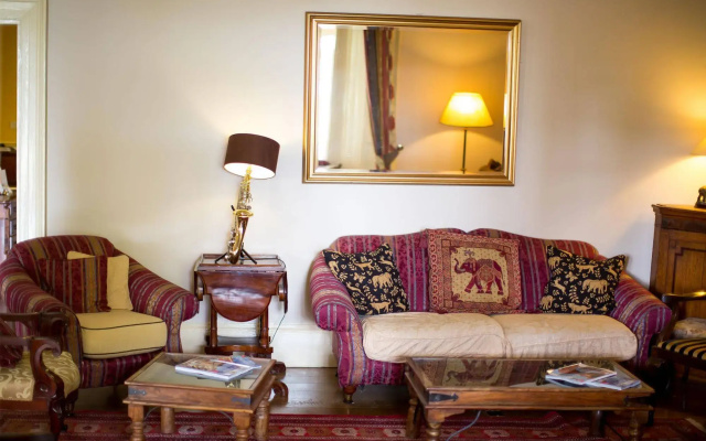 Orestone Manor Hotel