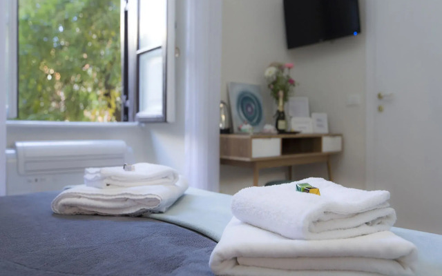 Al 7 Small Luxury Rooms