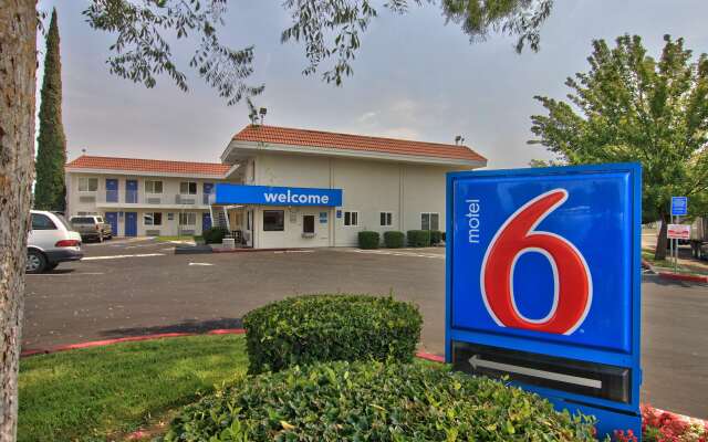 Motel 6 Sacramento, CA - North