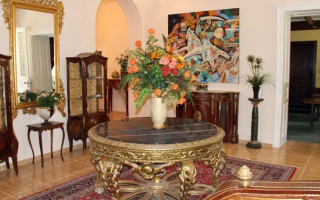 Schwarz Wienerwald Appartements