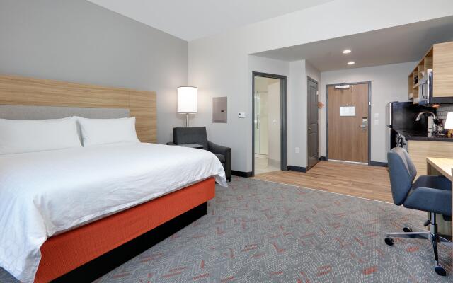 Candlewood Suites DFW West - Hurst, an IHG Hotel