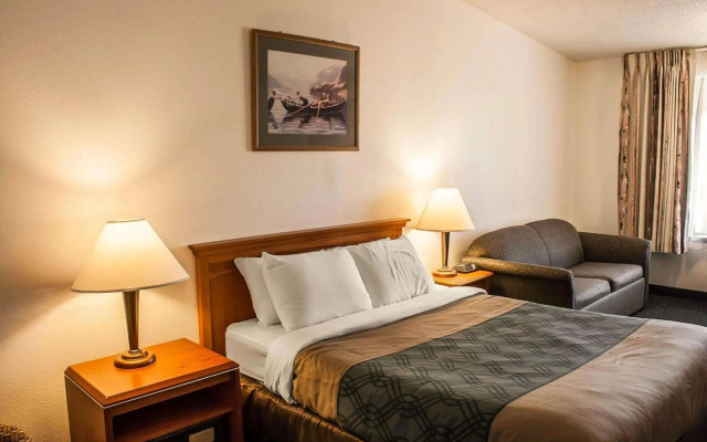 Econo Lodge Inn & Suites Hoquiam