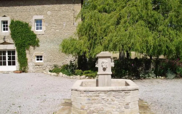Chambres dHôtes La fontaine de Lautrec
