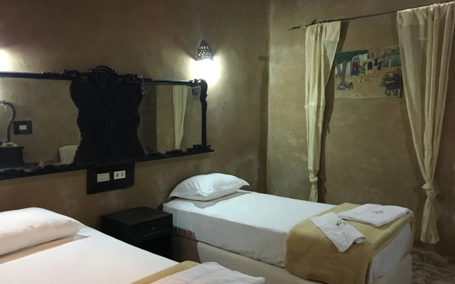 Shanda Lodge Desert Resort