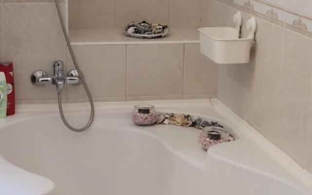 Lara Apartman